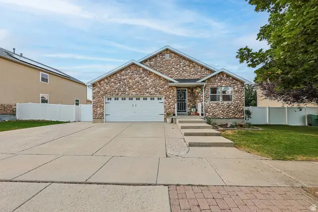 6748 W Shumard Oak Dr S, West Jordan, UT 84088 - #1