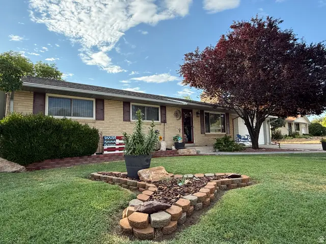 4883 S 3040 St W, Taylorsville, UT 84129 - #1