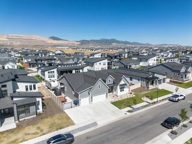 12276 S Boot Cv, Herriman, UT 84096 - #2