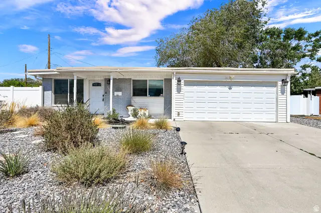 5940 S Starlite Dr, Murray, UT 84107 - #1
