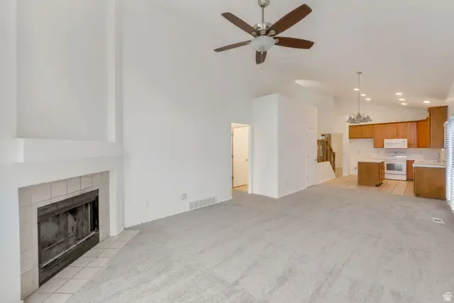 14048 S Candy Pull Dr E, Draper, UT 84020 - #3