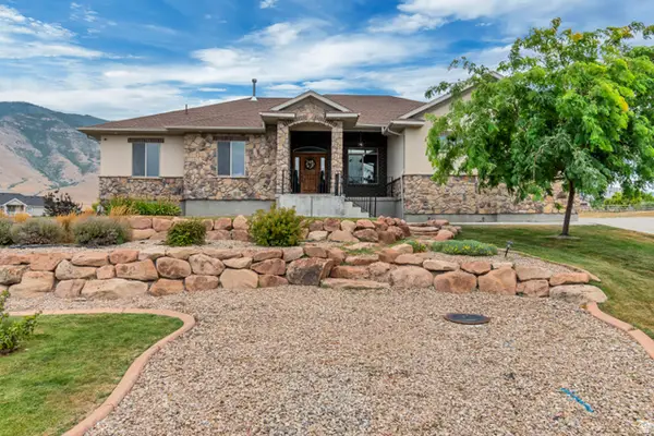 7296 N Ridge Rd, Lake Point, UT 84074