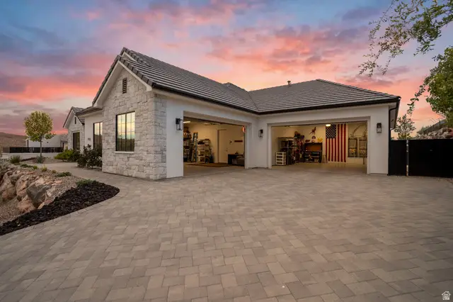 793 W Scenario St, Washington, UT 84780 - #3
