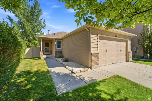 2065 E Jordan Way N, Eagle Mountain, UT 84005 - #1