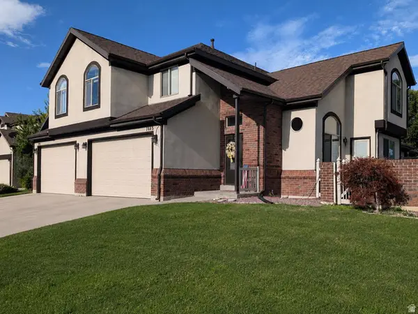 1665 Pages Place Dr #13, Bountiful, UT 84010