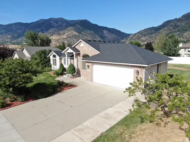 7922 S 2325 E, South Weber, UT 84405 - #2