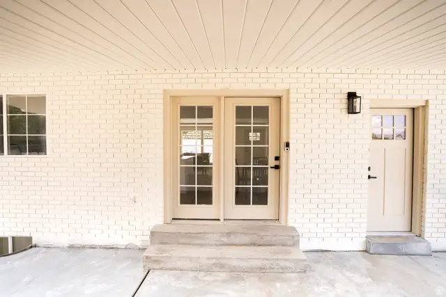 1211 E Brekenridge Dr, Murray, UT 84117 - #3