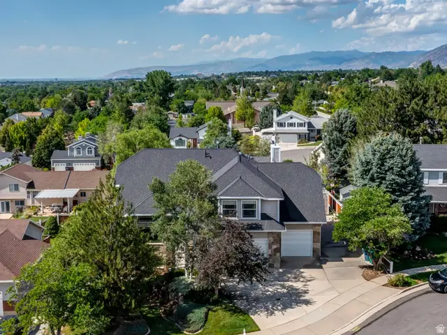 1273 E Grayson Ct S, Sandy, UT 84094 - #1
