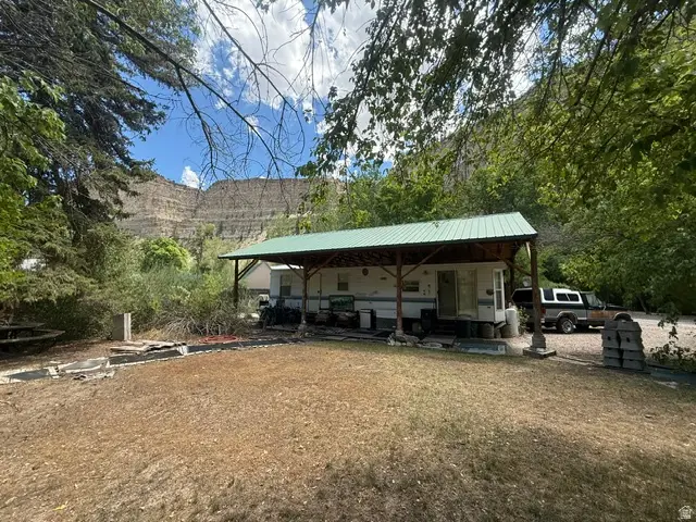40271 W Chesterfield Cv, Fruitland, UT 84027 - #1
