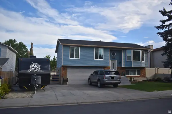 5259 W Bluebonnet Cir, West Jordan, UT 84084