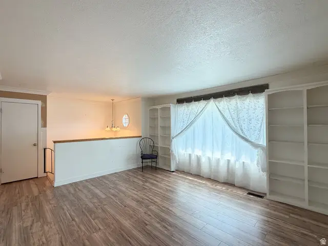 235 E 800 S, Layton, UT 84041 - #3