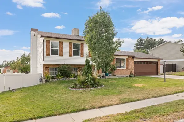 12152 S Cinnamon Ridge Rd, Sandy, UT 84094