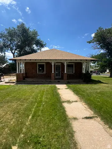 306 S 200 E, Enterprise, UT 84725 - #1