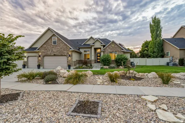 55 N Sierra Way, Layton, UT 84041 - #3