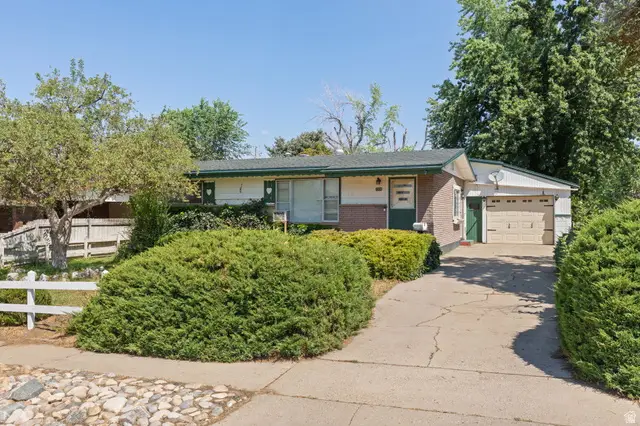 2590 W 5000 S, Roy, UT 84067 - #1