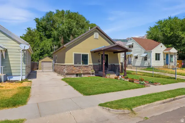 724 Canyon Rd, Ogden, UT 84404 - #3