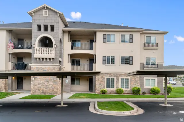 3635 E Clear Rock Rd #L6, Eagle Mountain, UT 84005 - #2
