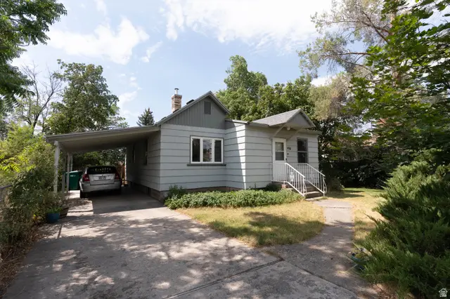 416 E 500 S, River Heights, UT 84321 - #1