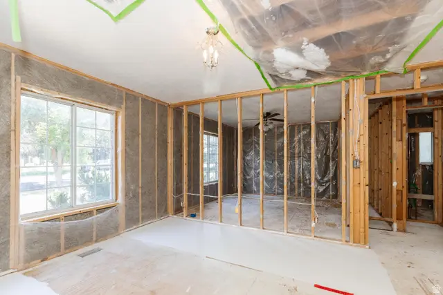 342 E 600 N, Logan, UT 84321 - #3