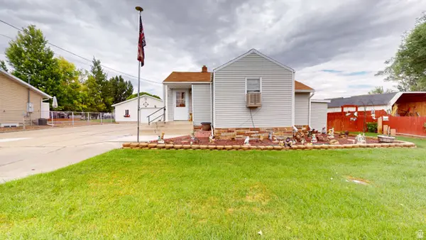 157 E 100 N, Wellington, UT 84542