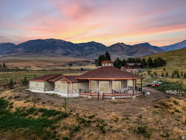 5905 N Old Highway 191 Hwy, Malad City, ID 83252 - #1