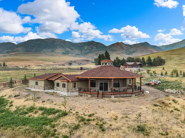 5905 N Old Highway 191 Hwy, Malad City, ID 83252 - #2