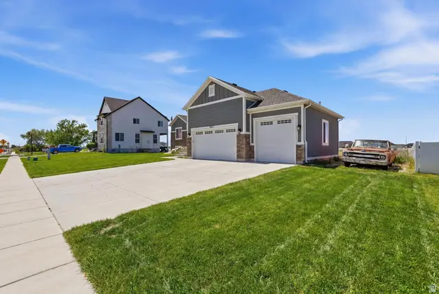 3237 S 5100 W, Hooper, UT 84315 - #3