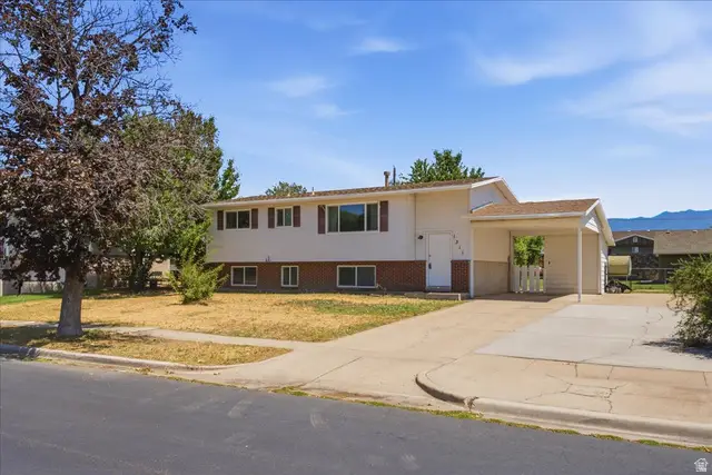 1311 S Marilyn Dr W, Syracuse, UT 84075 - #1