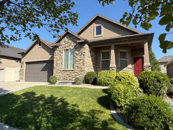 4114 W Walnut Canyon Ln Ln S, South Jordan, UT 84095