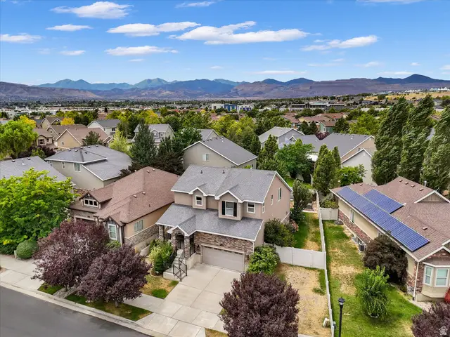 11184 S Ropemaker Rd, South Jordan, UT 84095 - #3