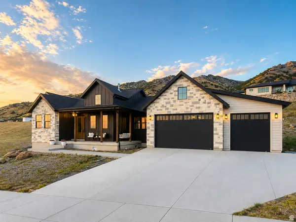 170 N Sherwood Dr, Providence, UT 84332