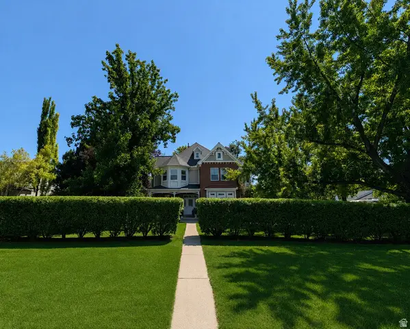 289 W Burton Ln S, Kaysville, UT 84037