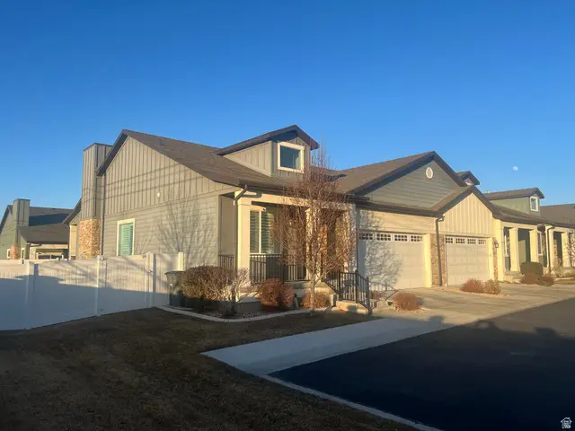 4786 W Furyk Ct, South Jordan, UT 84009 - #2