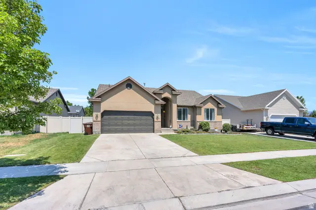 4613 E Bridleway Rd, Eagle Mountain, UT 84005 - #2