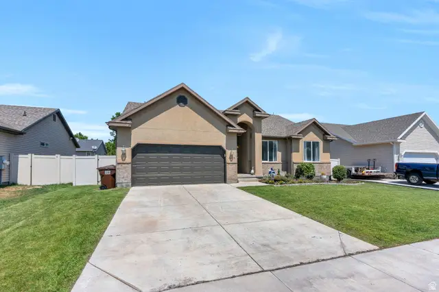 4613 E Bridleway Rd, Eagle Mountain, UT 84005 - #3