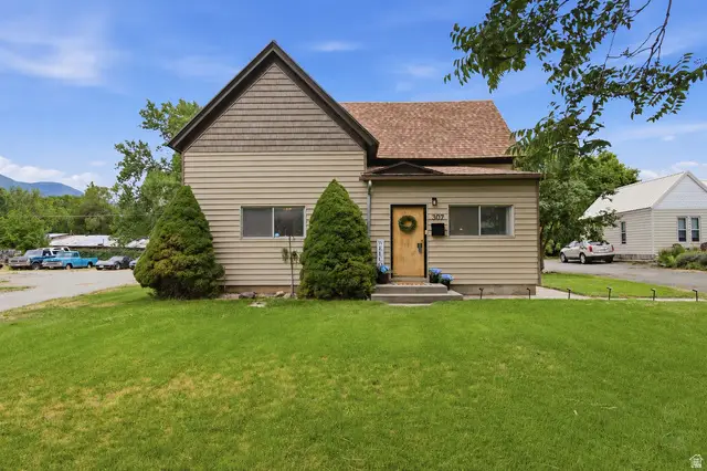 307 W 400 S, Springville, UT 84663 - #1