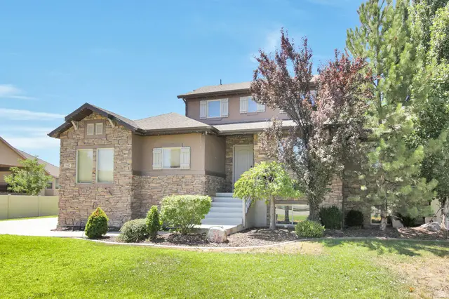 1902 S 1375 W, Syracuse, UT 84075 - #1