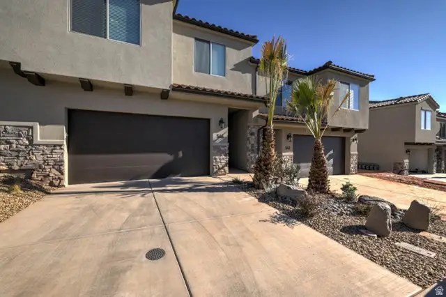 546 N Ventura Ln, Washington, UT 84780 - #1