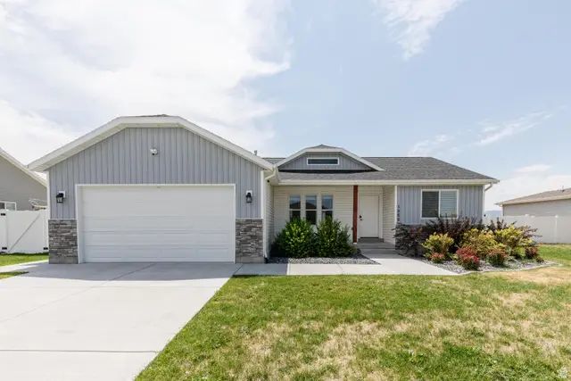 1566 E 650 S, Hyrum, UT 84319 - #1