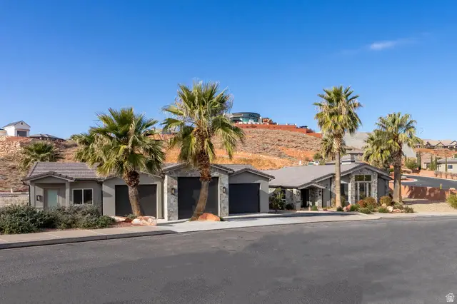 1297 W Lions Head Dr, Washington, UT 84780 - #1