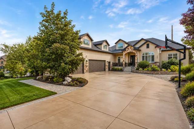 1261 W Alta Cir, South Jordan, UT 84095 - #1