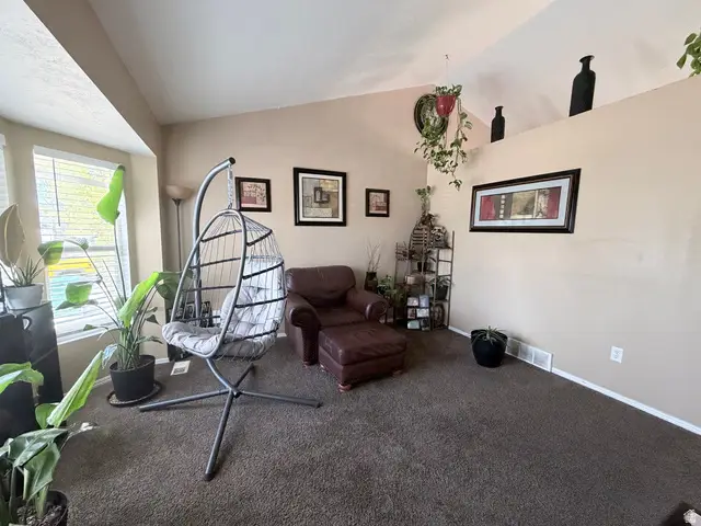 6603 S Slalom Way, West Jordan, UT 84084 - #3