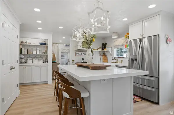 128 W Pheasantbrook Cir N, Centerville, UT 84014