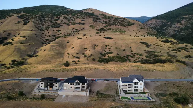 146 S Rock Lock Dr #9, Fruit Heights, UT 84037 - #2