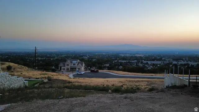 146 S Rock Lock Dr #9, Fruit Heights, UT 84037 - #3