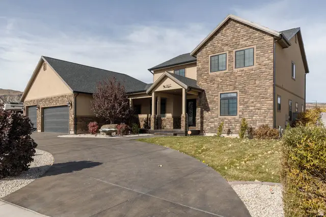 902 W Southern Hls S, Richfield, UT 84701 - #3