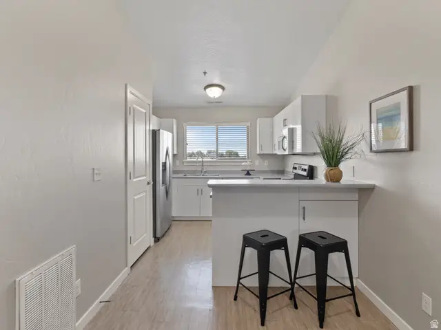 1079 W 965 N #403, Orem, UT 84057 - #3