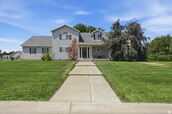 3923 Hillside Dr, Nibley, UT 84321