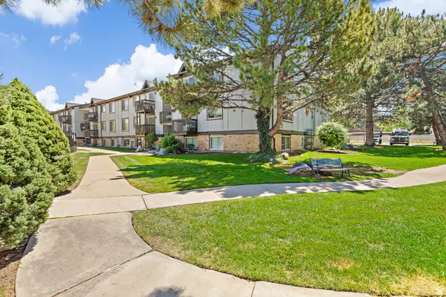 5750 S 900 E #4, Murray, UT 84121 - #2