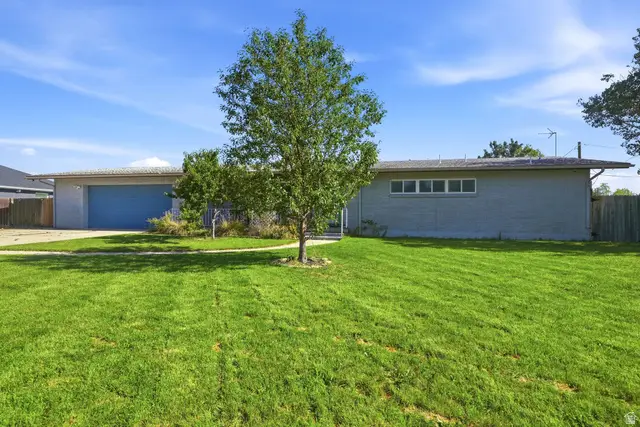 1669 E 8685 S, Sandy, UT 84093 - #3